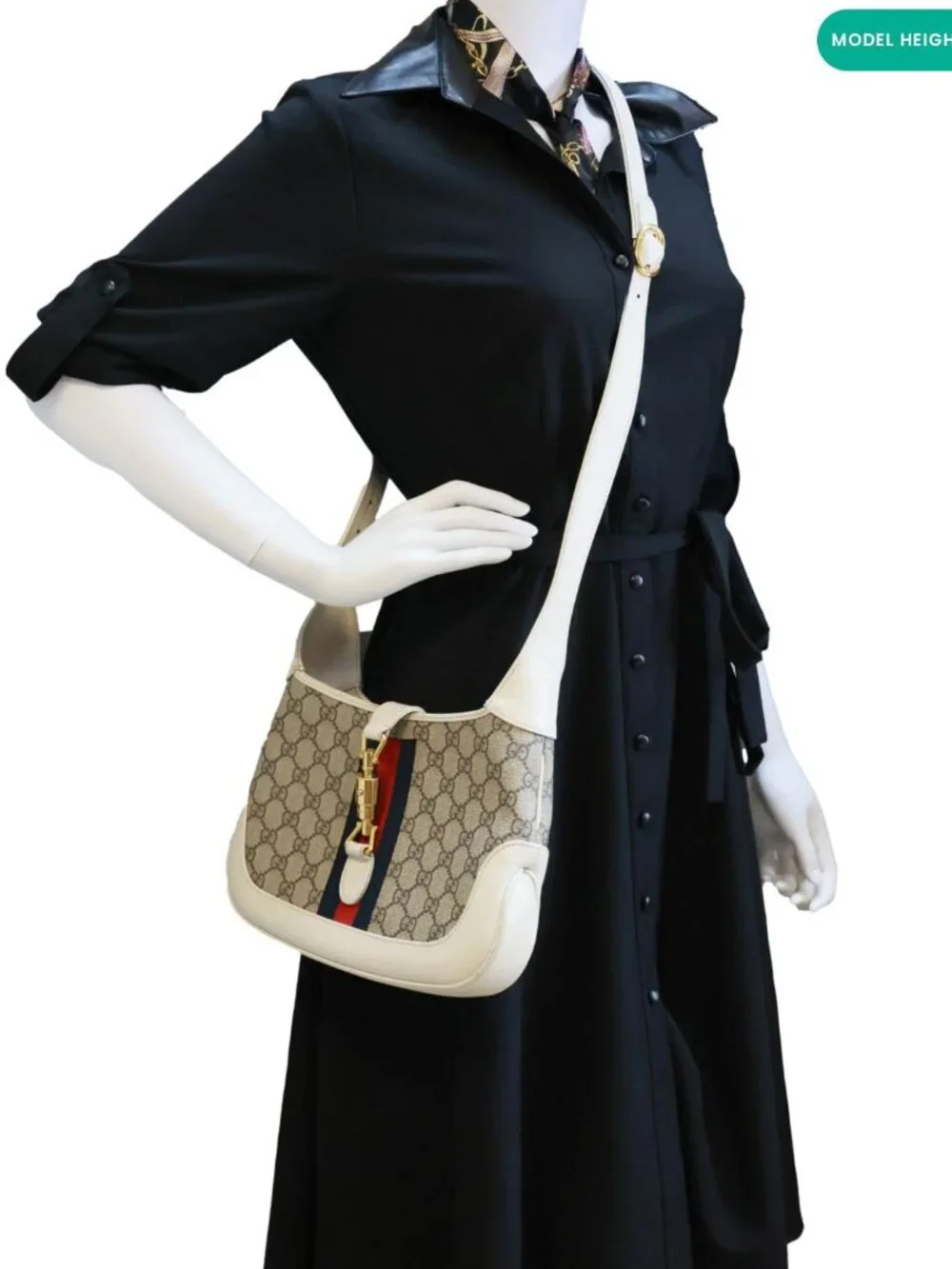 Gucci  Jackie 1961 Small GG Supreme Canvas Hobo Bag Beige 636706
